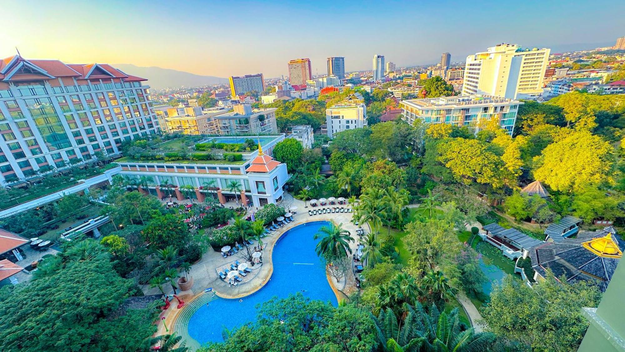 The Astra Chang Khlan Chiang Mai Exterior photo