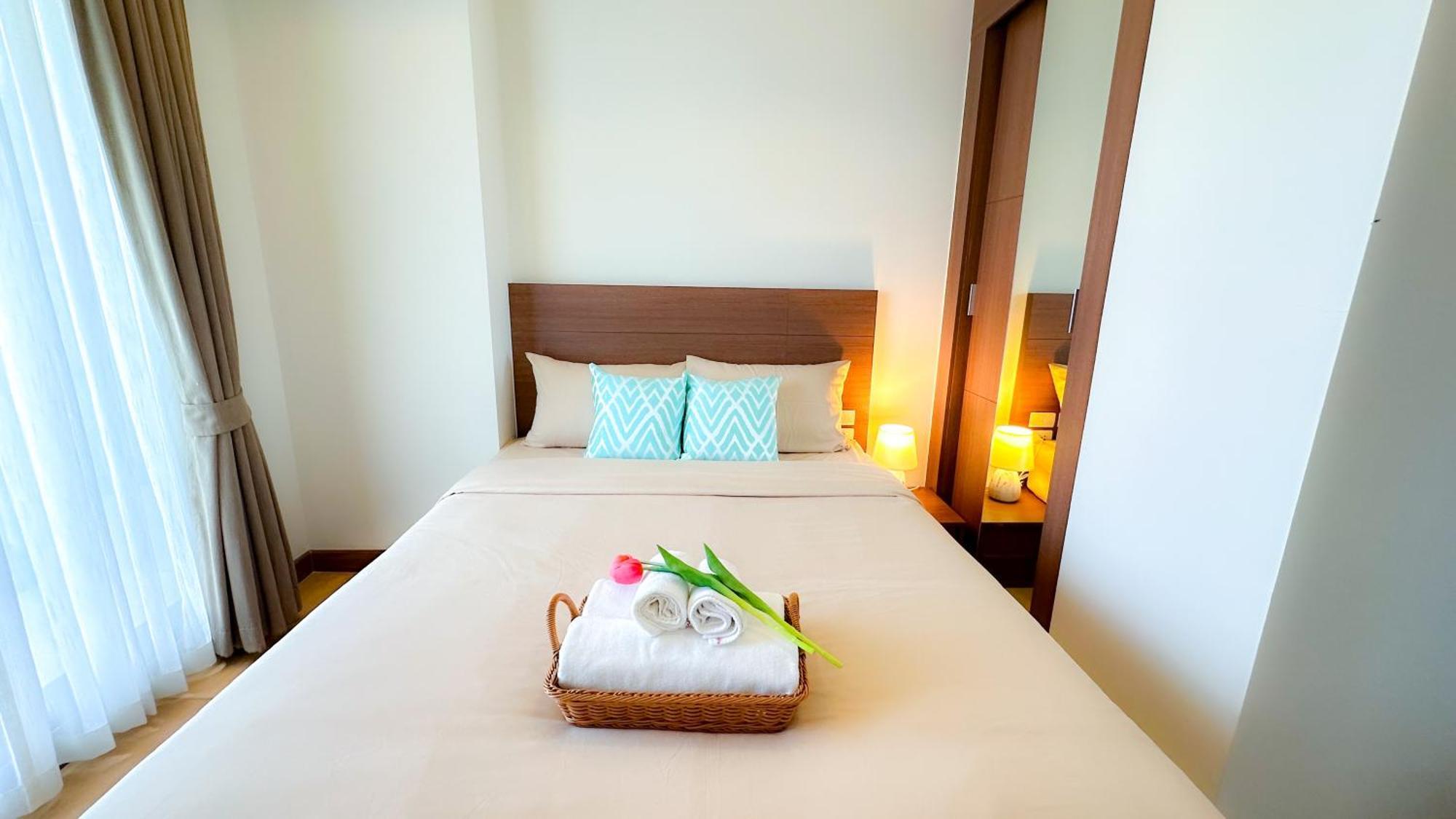 The Astra Chang Khlan Chiang Mai Exterior photo
