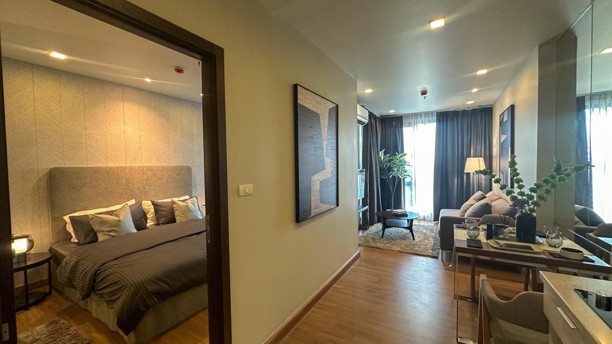 The Astra Chang Khlan Chiang Mai Exterior photo